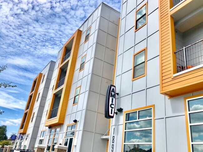 Live Steps From Campus at Plaza One89!