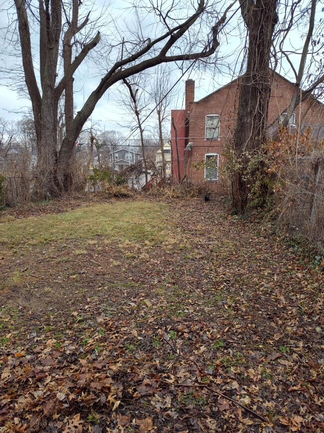 Photo - 1369 Catalpa St