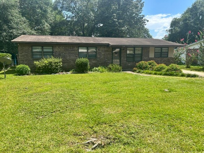 Building Photo - 1511 Texas Pkwy Rental