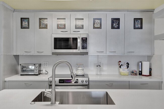Photo - 1410 S Ocean Dr Unit 1102