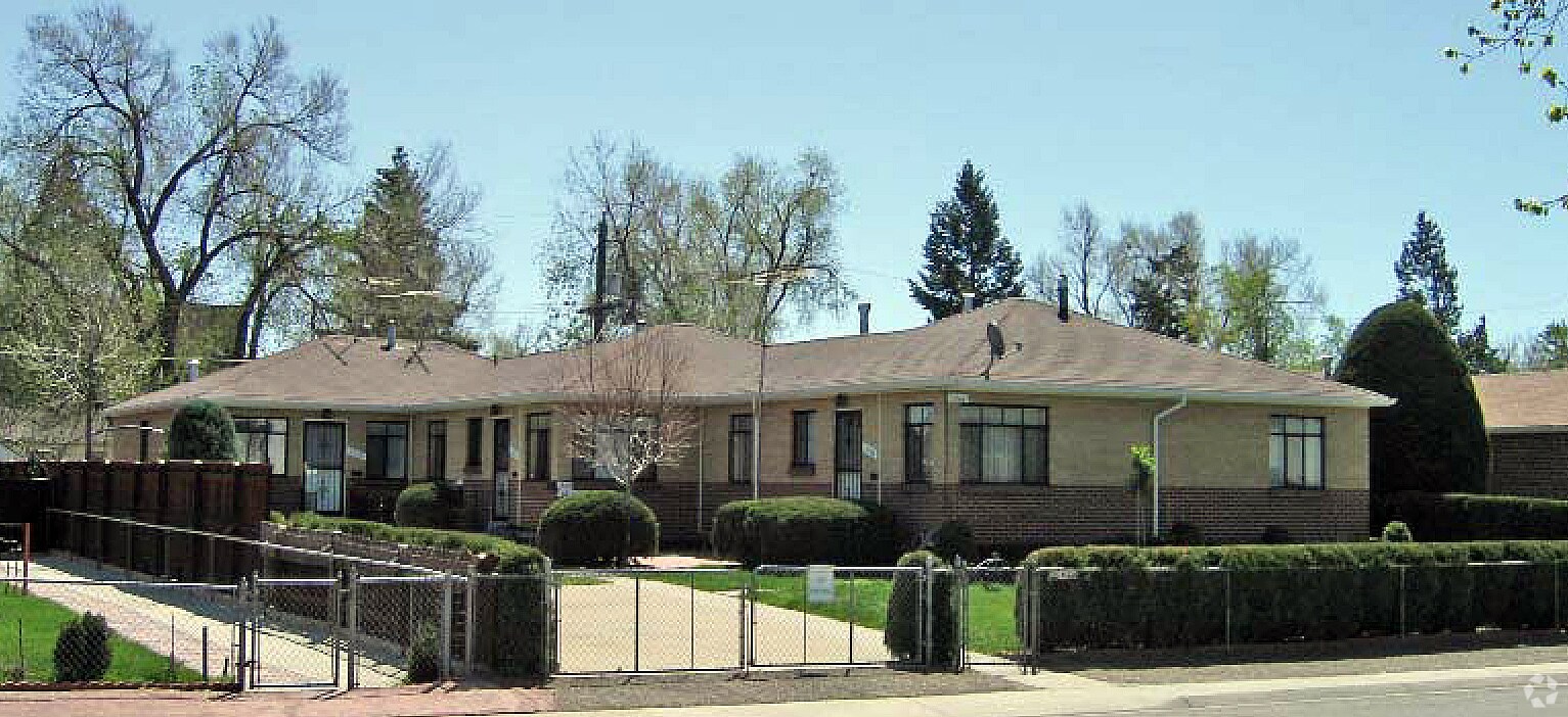 Photo - Oswego Street Apartments