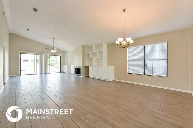 Photo - 969 Belleflower Dr