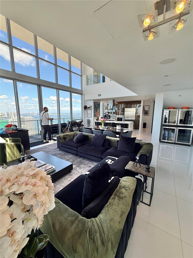 Photo - 1100 Biscayne Blvd Unit 6307