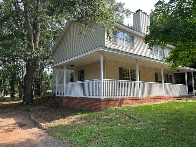 Building Photo - 25 Pointer Ln Unit Pointer Ln 25A