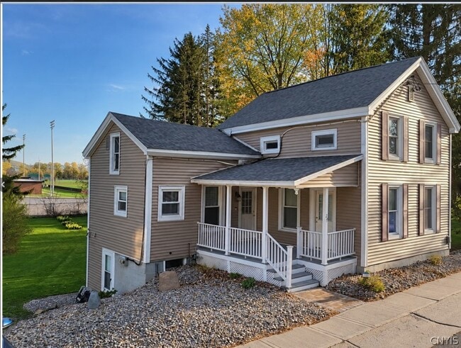 25 Elm St