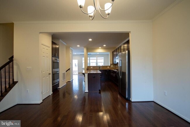 Photo - 8024 Cayzer Ln