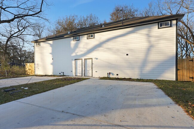Front of home - 1894 Dolly Wright St