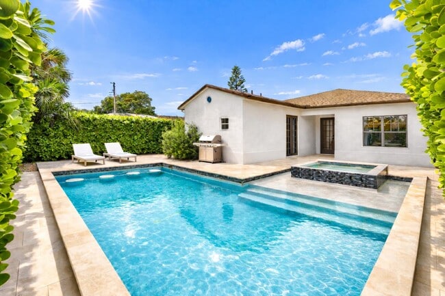 Photo - 7606 S Olive Ave