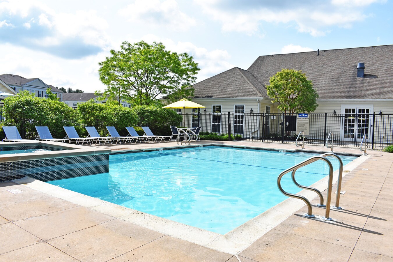 Storage Units Near Bellingham Massachusetts Dandk Organizer