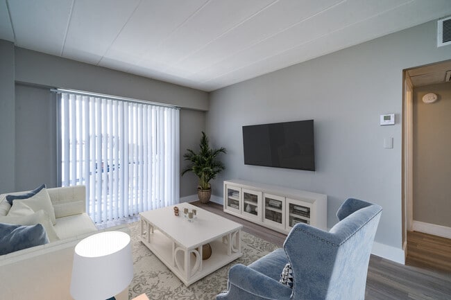 Photo - The Flats on Jefferson