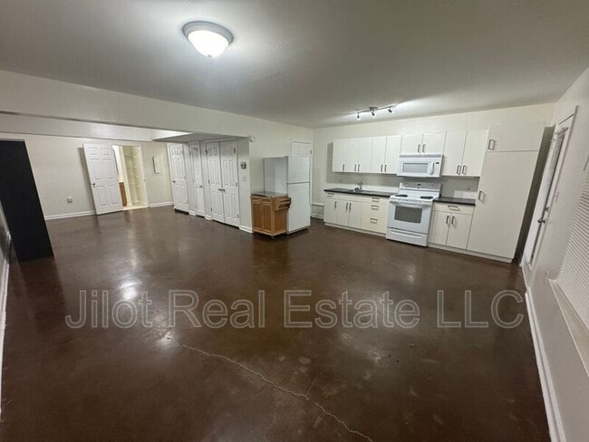 Photo - 105 Dancing Fox Rd