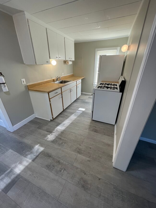 Photo - 26333 Belanger St