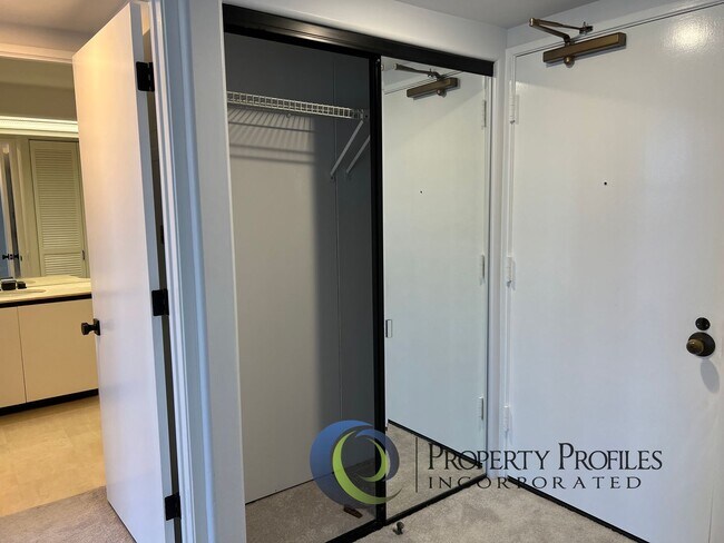 Photo - Honolulu Park Place - 2 Bedroom 2 Bath 2 P... Unit 2803