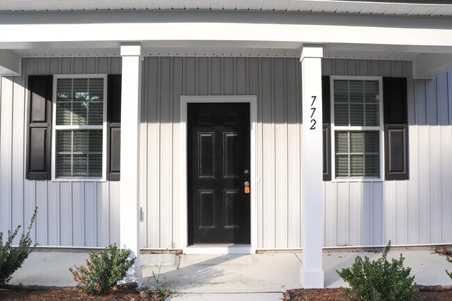 772 Roberts Rd