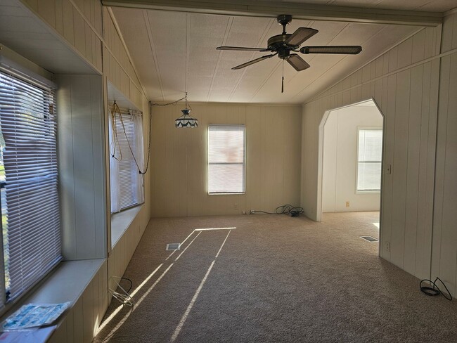 Photo - NICE & LARGE! 2 BEDROOM / 2 BATH MANUFACTURED HOME (55 + COMMUNITY - EAST ORLANDO)