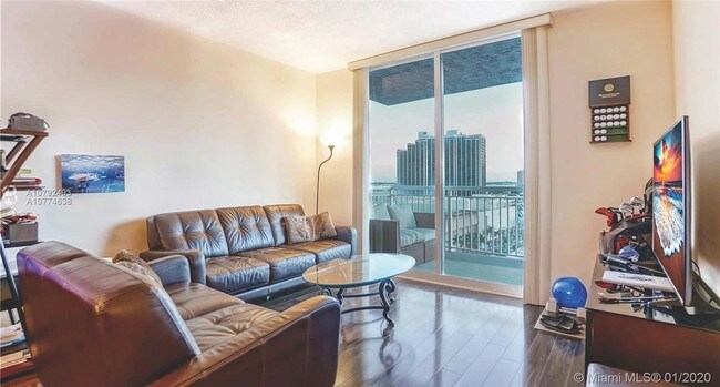 Photo - 275 NE 18th St Unit 1606