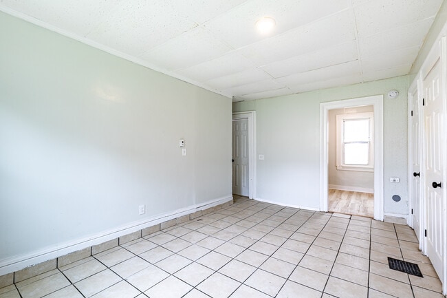 Photo - 201 Parkway Unit 1