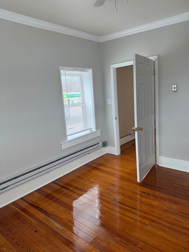 Photo - 341 N Lafayette St