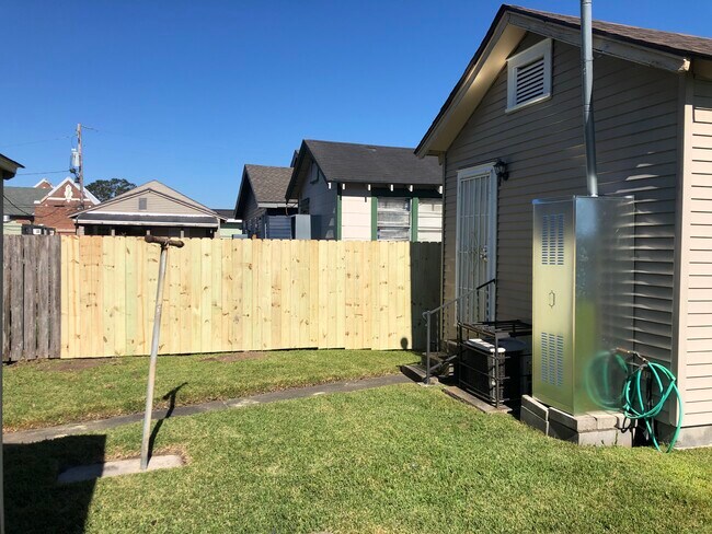 Photo - 814 Fried St