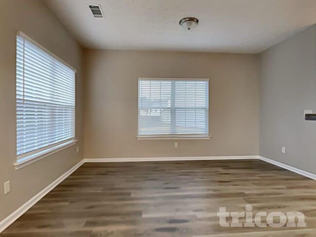 Photo - 1206 Seagull Way