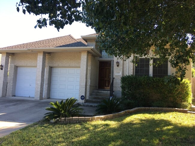 Building Photo - Beautiful 3/2 in Scofield Farms