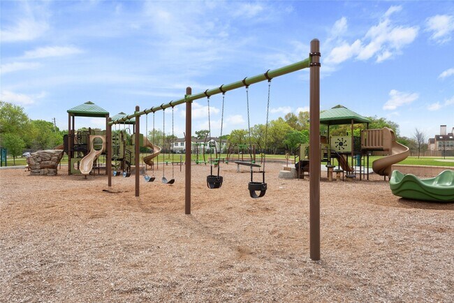 Photo - 11805 Southlake Dr