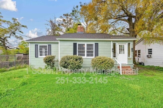 Photo - 206 Pinehill Dr House