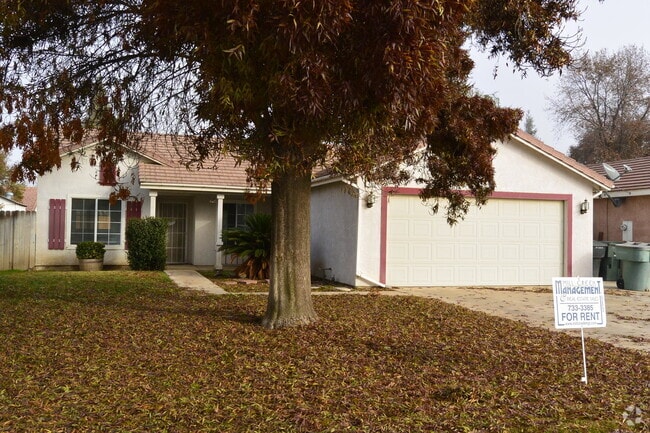 Building Photo - 4222 E Paradise Ave Rental