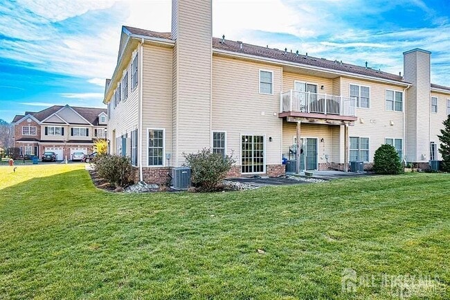 Photo - 60 Morgan Way