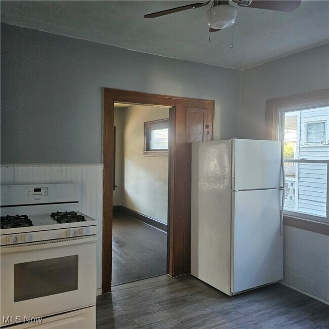 Photo - 11430 Methyl Ave Apartment Unit 1