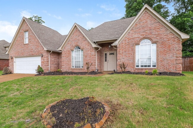 7708 Shadow View Cove
