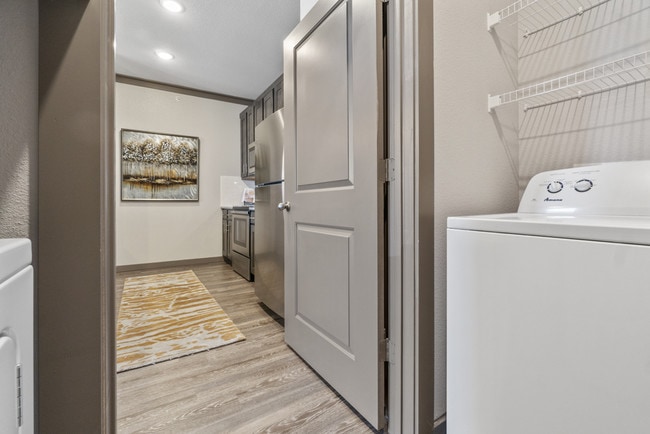 Photo - Reata West Apartments