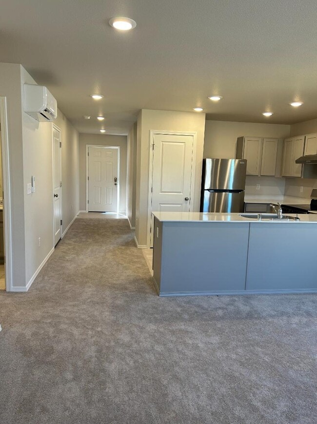 Photo - 13459 193 St E