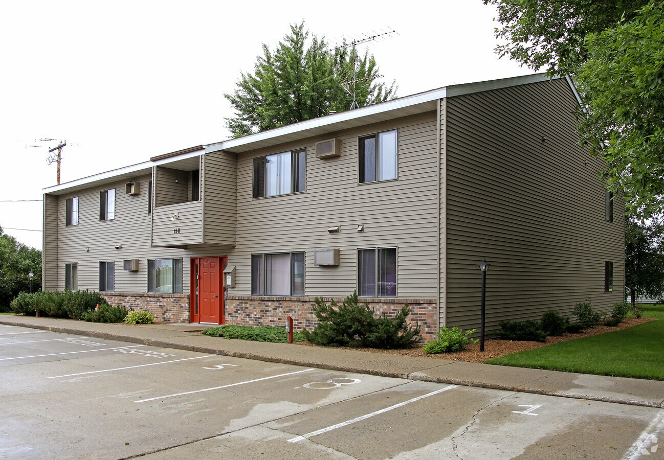 Photo - Neff Apartments