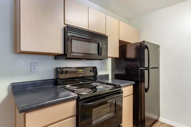 The Village at Lindsay Park Apartments
