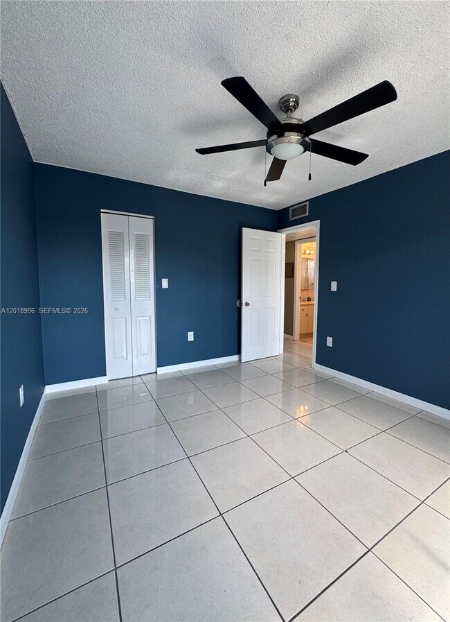 65 NE 202nd Terrace Unit Q33