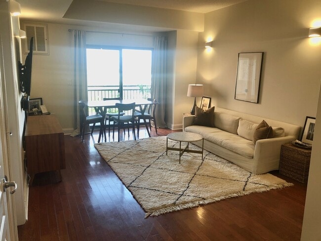 Photo - 4315 Park Ave Unit 7i