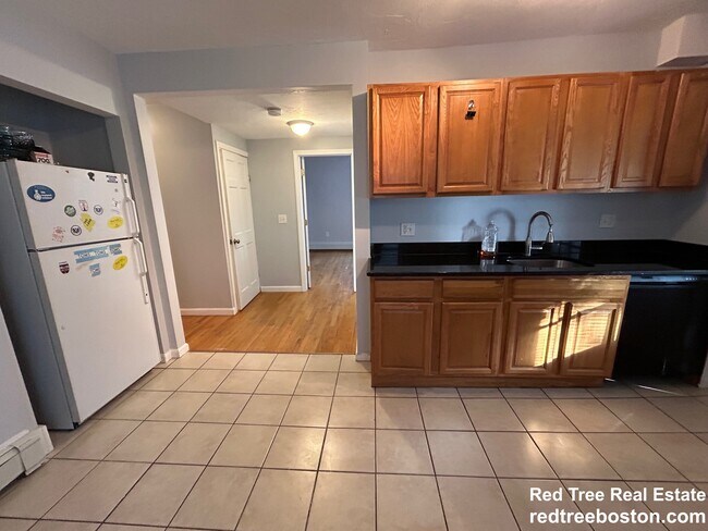 Photo - 40 Plymouth St