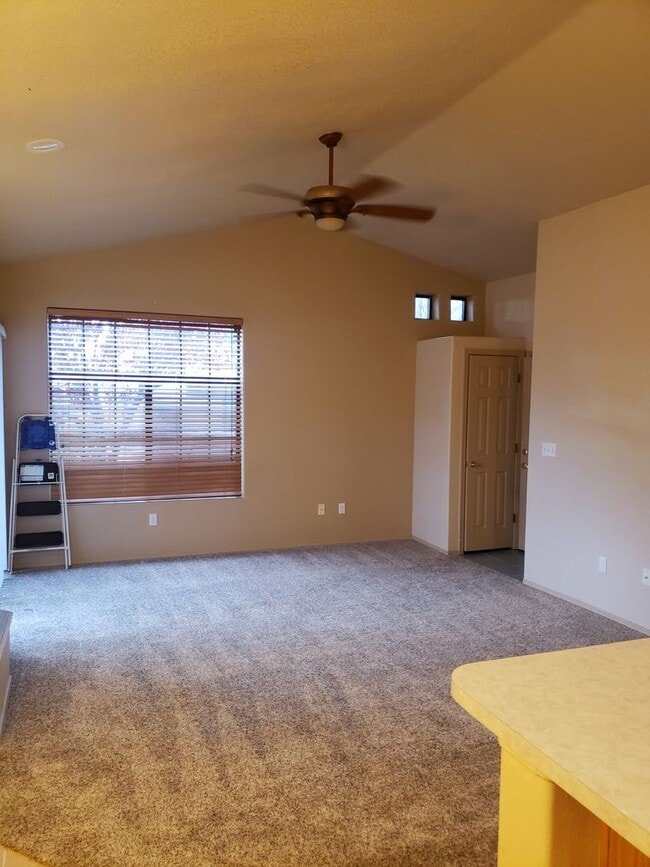 Photo - Northwoods Condo - 2 bed / 1 bath with assigned parking