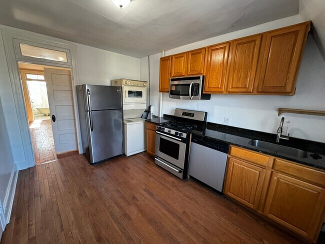 Photo - Serene Splendor in Mt. Pleasant: Stylish 1BR, 1BA Haven Unit 3