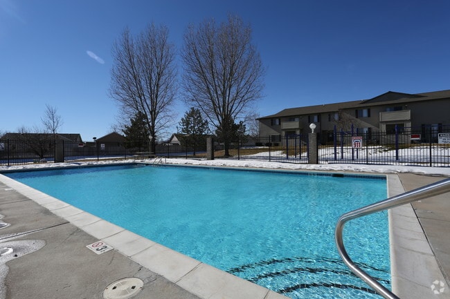 Crescent Cove Apartments