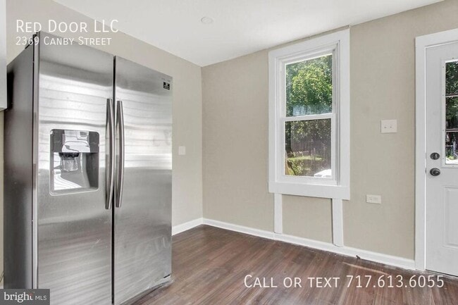 Photo - 2369 Canby St