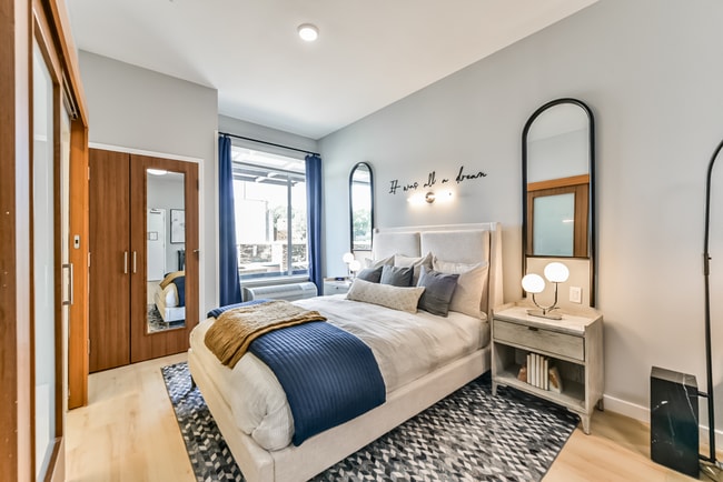 Cama PPT para s1 studio.jpg - Perla Park Ten