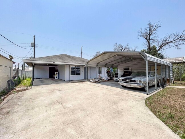 Building Photo - 1707 Delmar St Rental