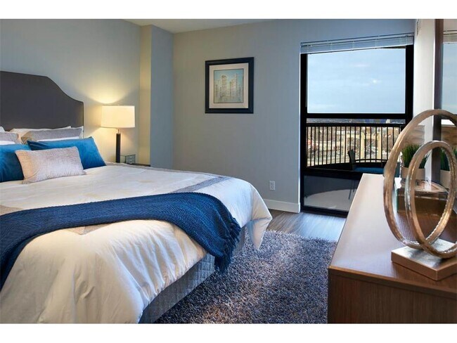 Photo - 111 S Marquette Ave Unidad 911