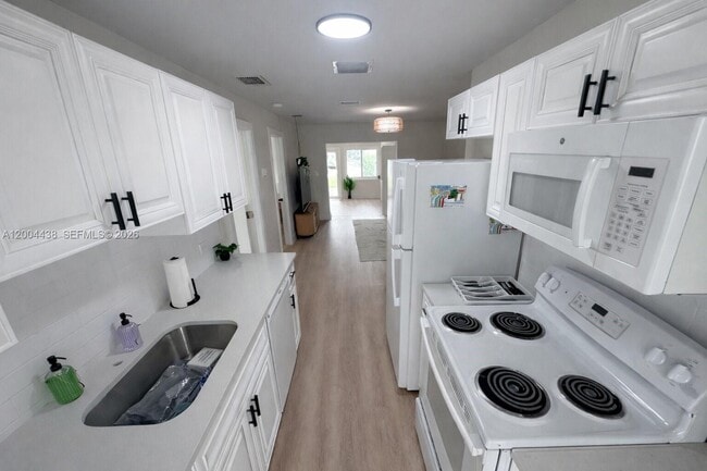 Photo - 4396 SW 25th Terrace Unit 1-2