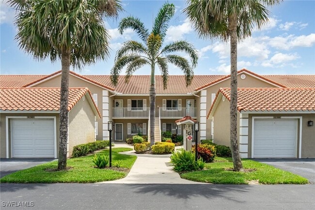 Building Photo - 5857 Cobblestone Ln Unit 105
