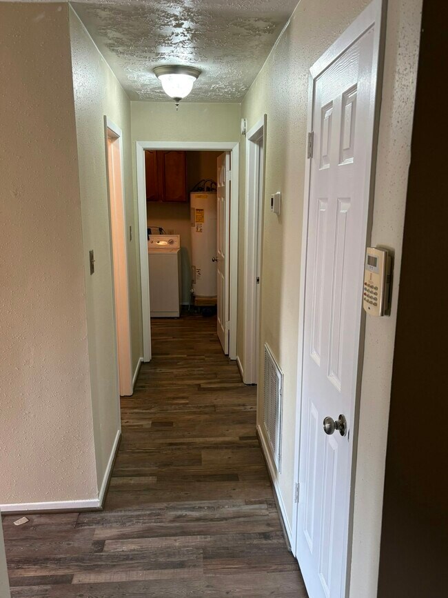 Photo - 16623 Lost Quail Dr