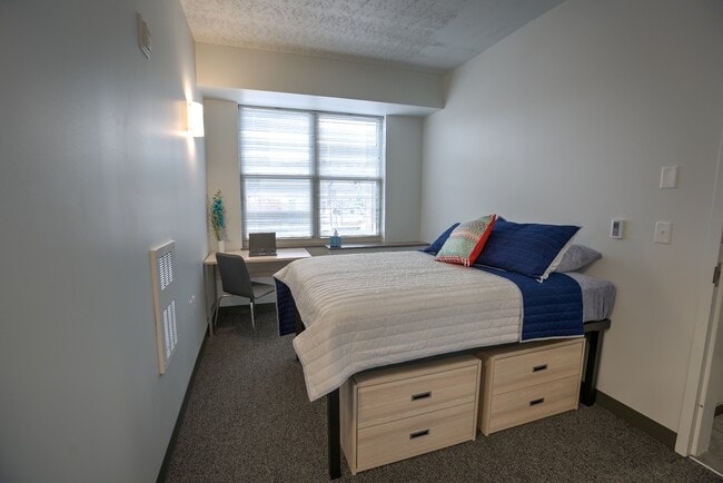 Collegetown Crossing - 307 College Ave