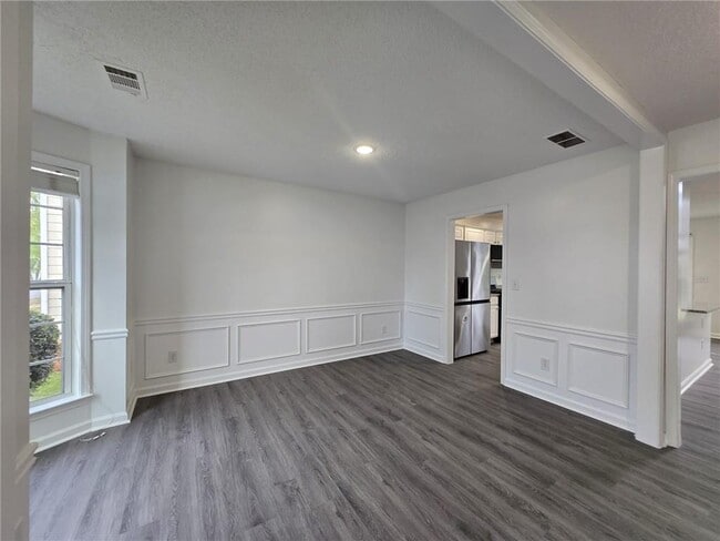 Photo - 4010 Ridgefair Dr